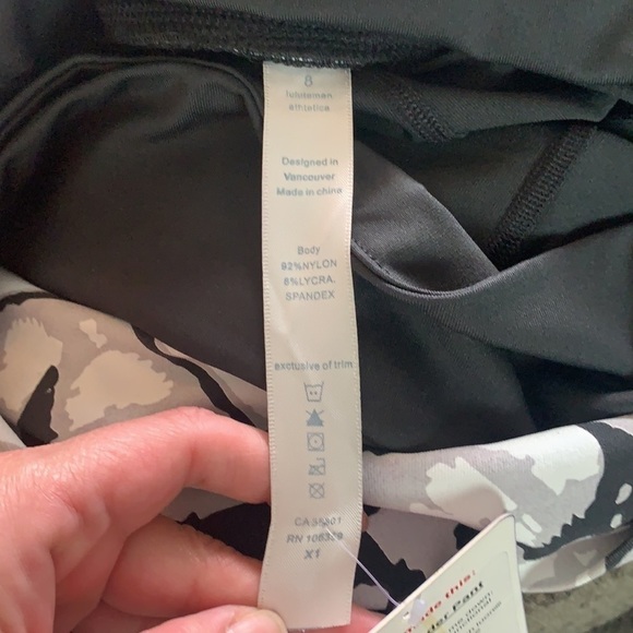 LULULEMON Athletica Black/White Wunder Under Pant Size 8 - Picture 10 of 14